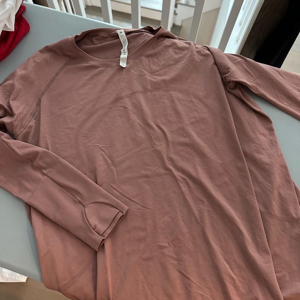 Lululemon Swiftly Tech Long Sleeve